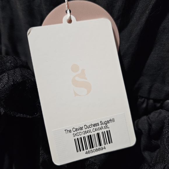 SELKIE CAVIAR DUCHESS SUGARFRILL DRESS IN BLACK - Picture 5 of 8